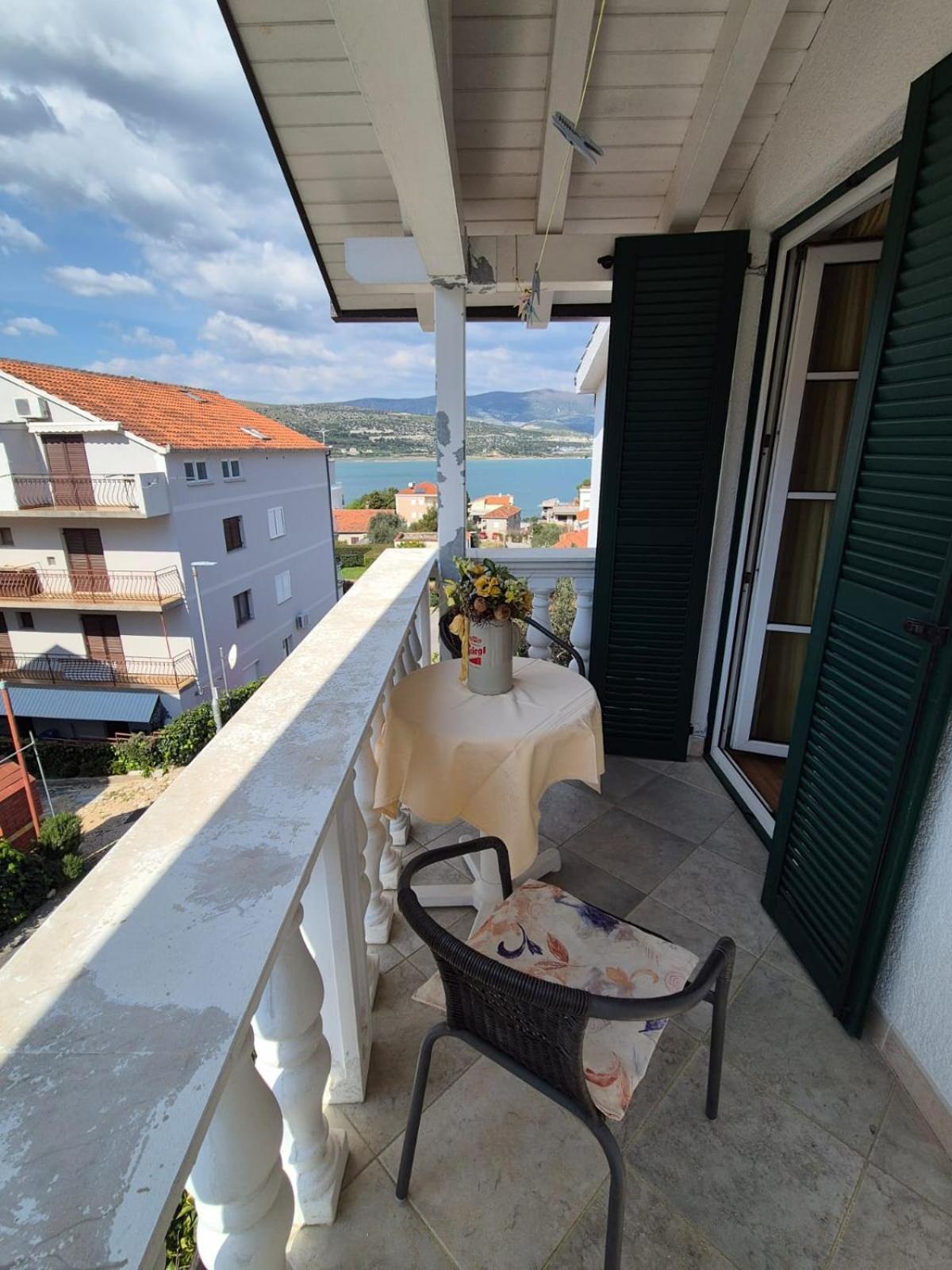 Vila Mateja Trogir Eksteriør bilde